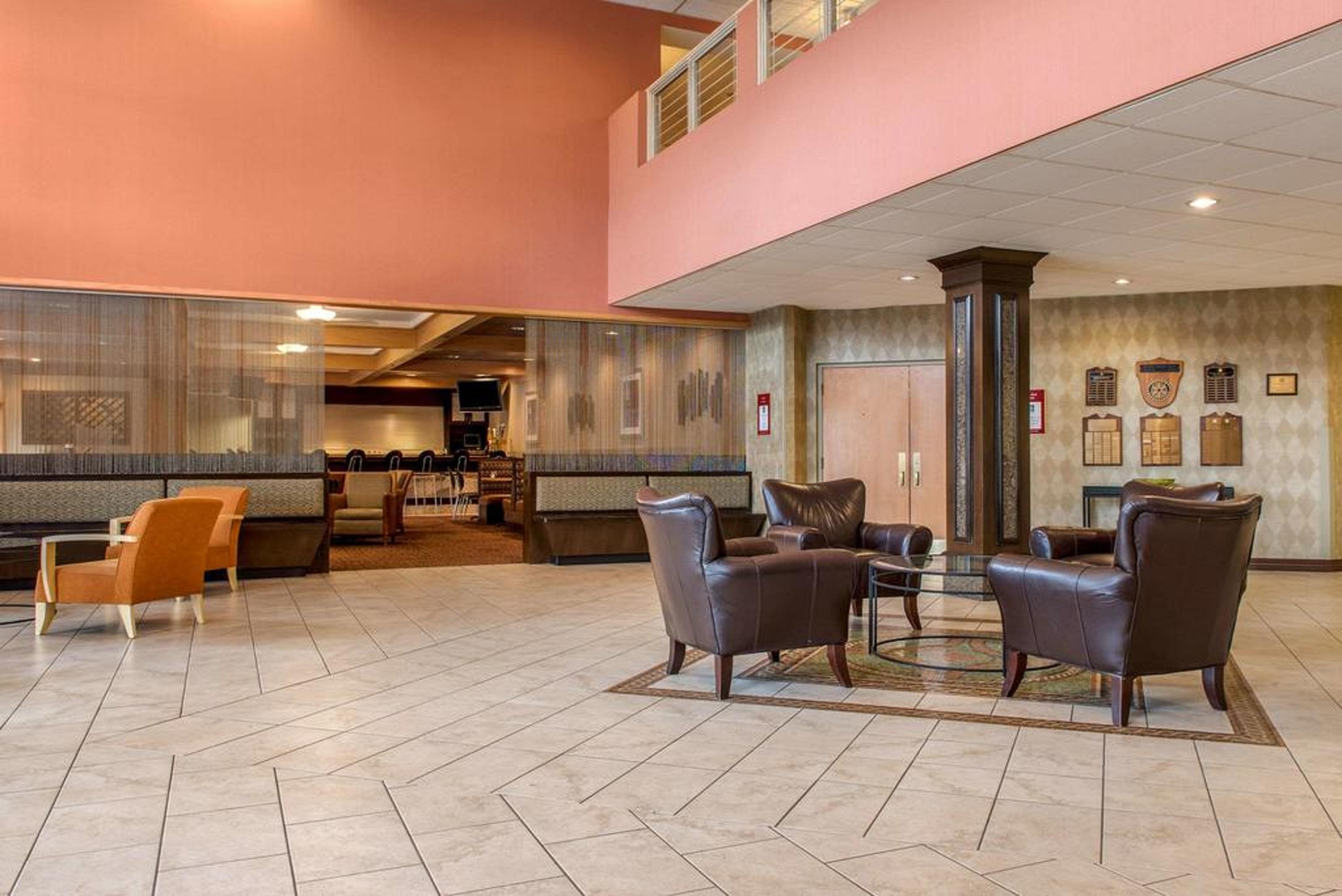 Quality Hotel Conference Center Cincinnati Blue Ash Εξωτερικό φωτογραφία