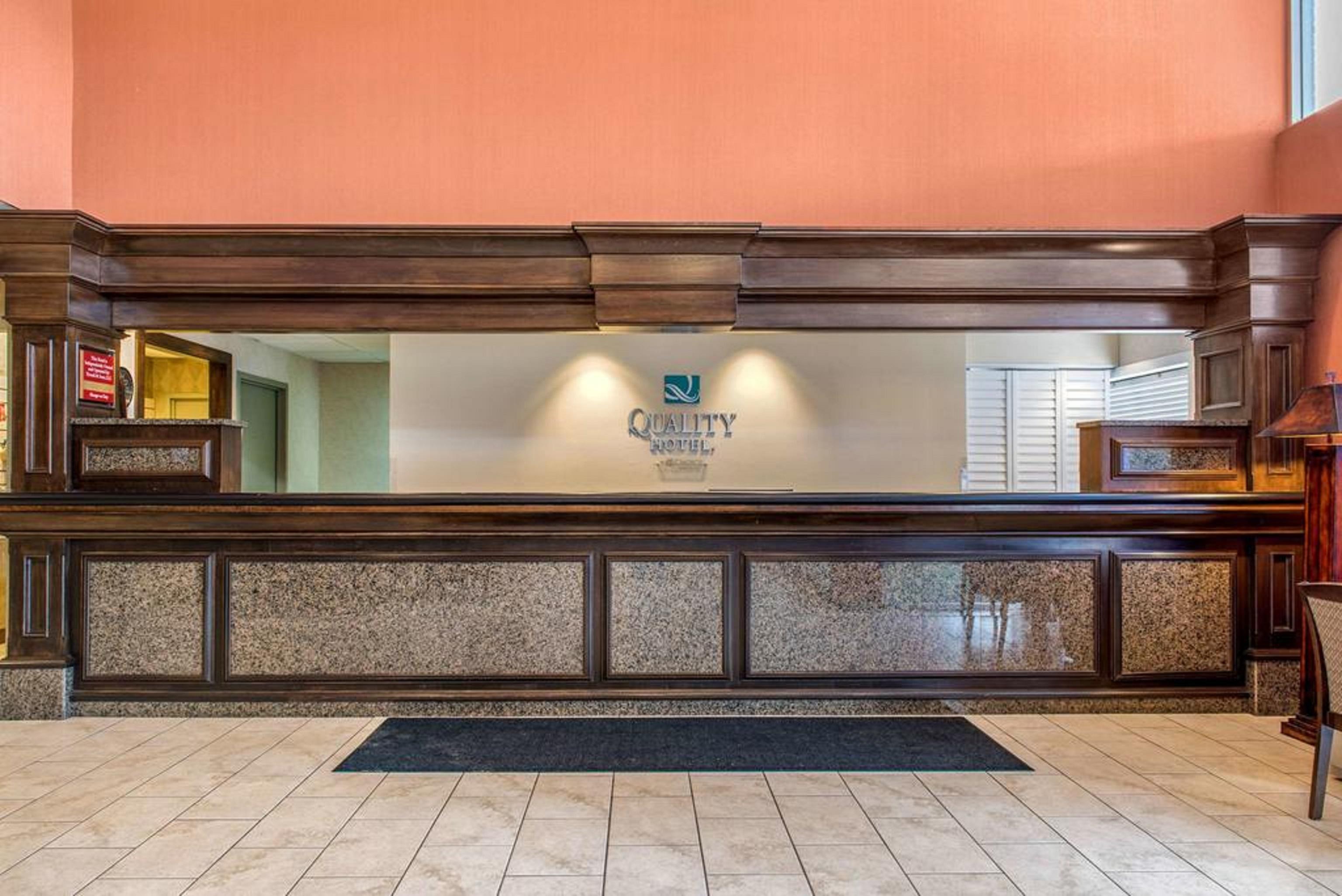 Quality Hotel Conference Center Cincinnati Blue Ash Εξωτερικό φωτογραφία