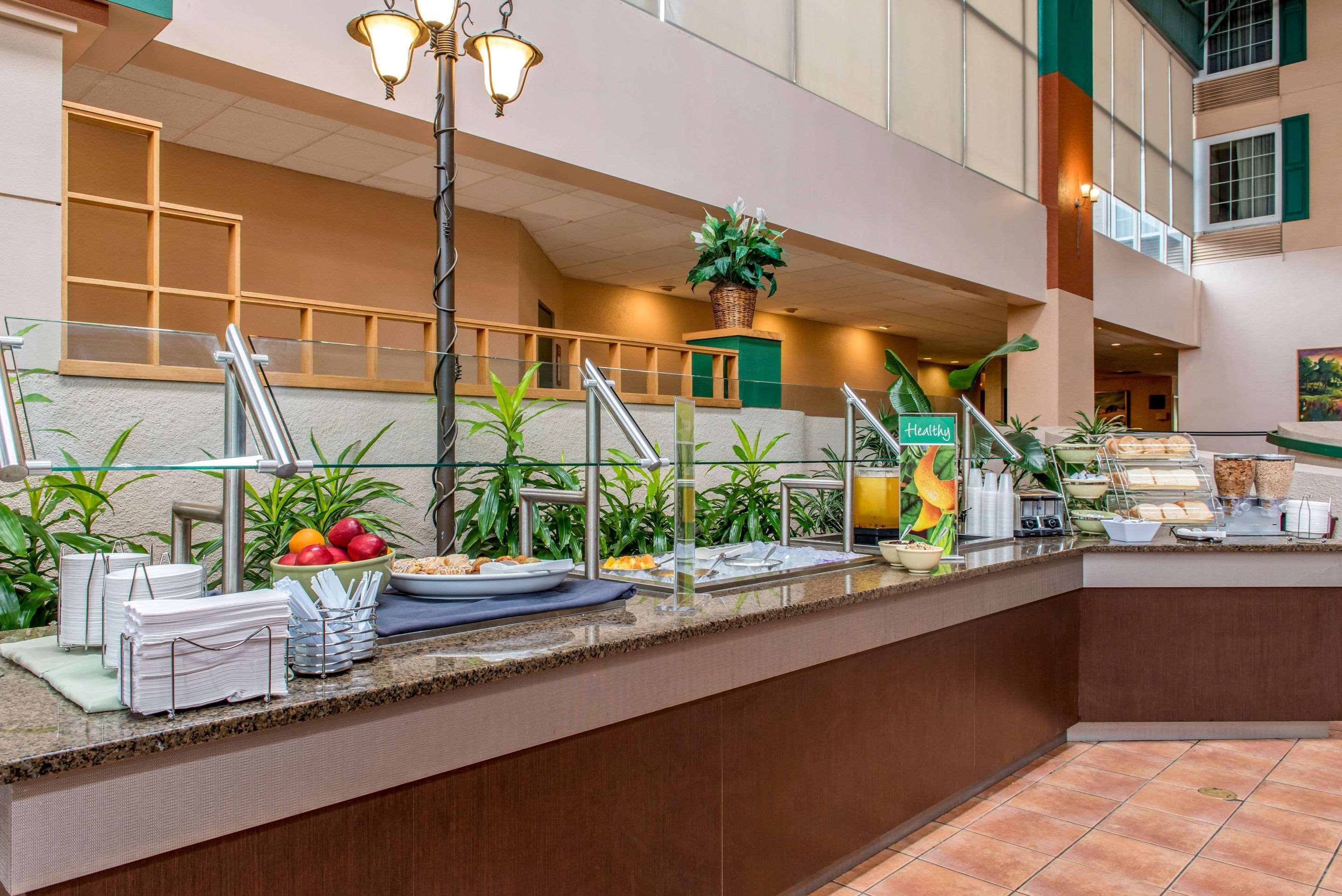Quality Hotel Conference Center Cincinnati Blue Ash Εξωτερικό φωτογραφία