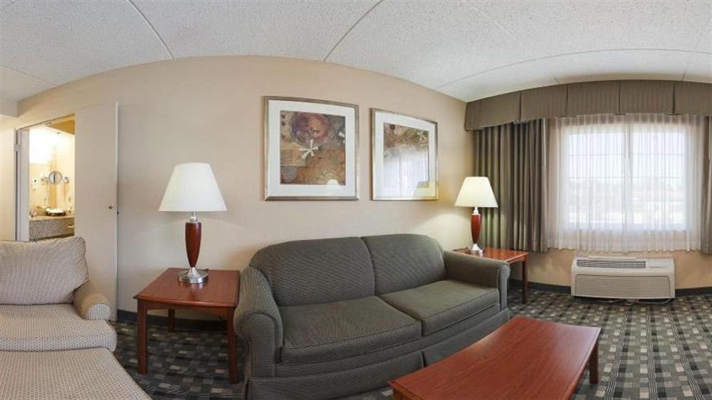 Quality Hotel Conference Center Cincinnati Blue Ash Εξωτερικό φωτογραφία